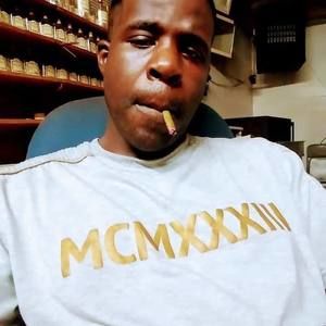 Meet your Posher, Kavarris